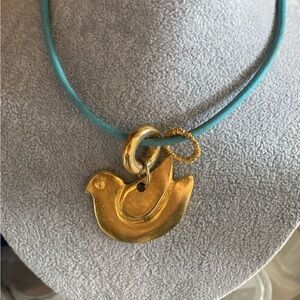 Elenika Charming Gold Bird Pendant Necklace with Teal Cord